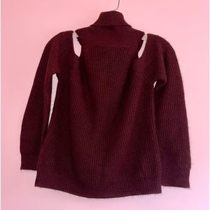 Kendall & Kylie Maroon Sweater